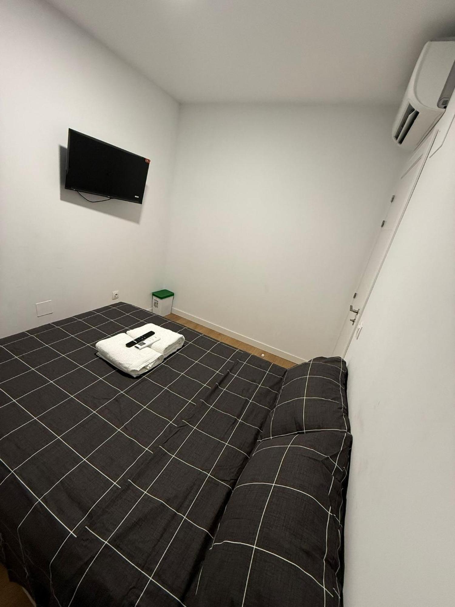 To Room Madrid Porras Eksteriør bilde