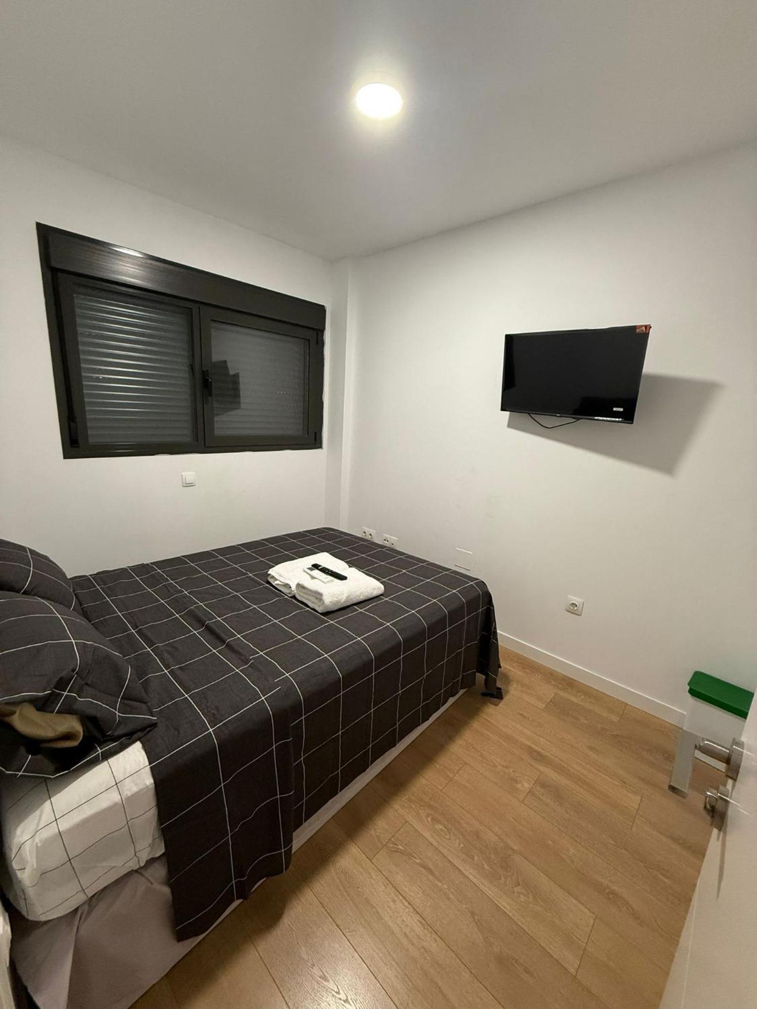To Room Madrid Porras Eksteriør bilde